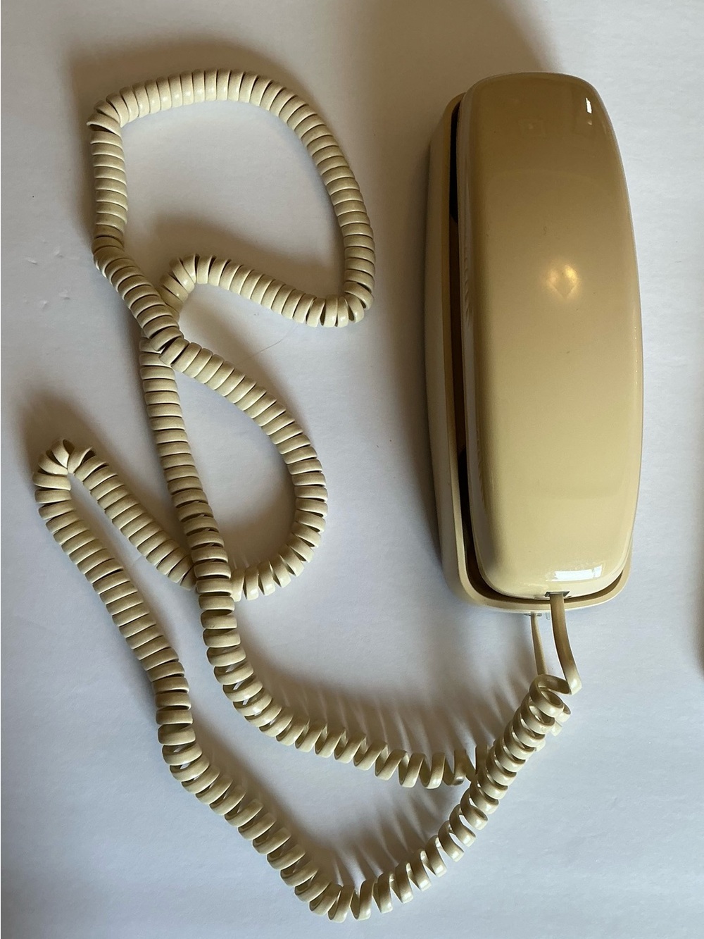 Vtg AT&T Trimline 210 Phone In Box With Cords 1993 Wall Desk Home Beige NIB
